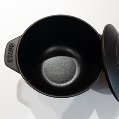 ストウブ ラ ココット de GOHAN ブラック M 16cmの画像