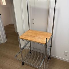 スチールラックの画像