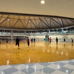 純白翼ヒッティング　和木町で初心者対象のバドミントンサークル