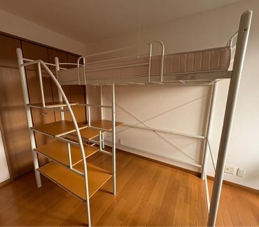 デスク付きロフトベッド　分解済み