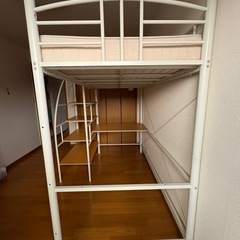 デスク付きロフトベッド　分解済み　の画像