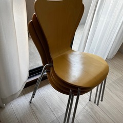 イス　4脚の画像