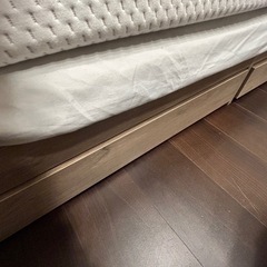 【急ぎ・土曜の朝まで】LOWYA シングルベッド ＋ マットレス付きの画像