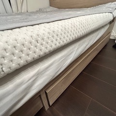 【急ぎ・土曜の朝まで】LOWYA シングルベッド ＋ マットレス付きの画像