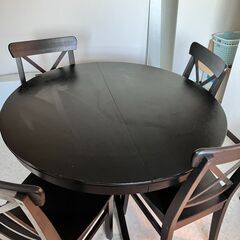 イケア 円卓(110 cm)+椅子4つの画像