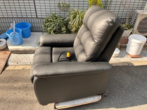 電動リクライニングチェア