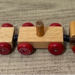 取引中　木のおもちゃの画像