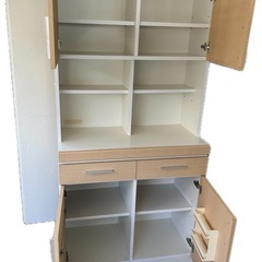 【美品】ナチュラルカラー食器棚の画像