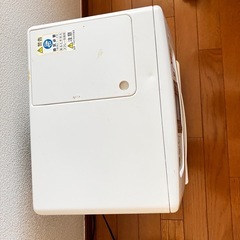 トヨトミ　石油ファンヒーターの画像