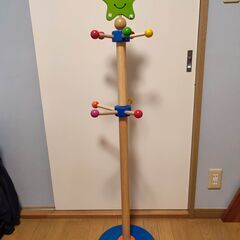 子供向け カラフル・ハンガーの画像