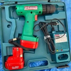 マキタドライバドリル　＊大工道具インパクト電動工具DIYメンテの画像