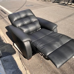 電動リクライニングチェアの画像