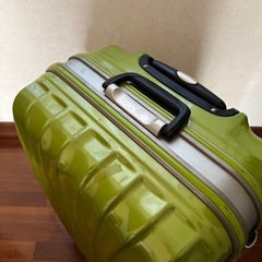 【自宅まで引き取れる方】スーツケース　の画像