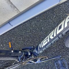 クロスバイク　メリダ　黒系の画像