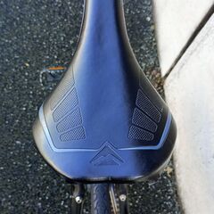 クロスバイク　メリダ　黒系の画像