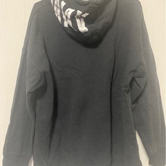 パーカーの画像