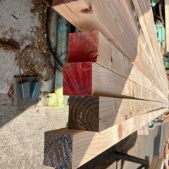 [Ｂ品] 桧プレーナー仕上げ材　4m45ミリ角12本口の画像