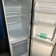 【高年式】Hisense 2ドア冷蔵庫 HR-D1701B 2022年製 通電確認済み 大特価 早い者勝ち 引取歓迎 配送OKの画像