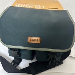 SIGMA AF.MFズームレンズ 2種類　バック付きの画像