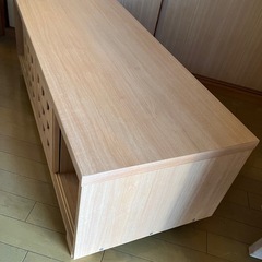 きれいなテレビ台 の画像