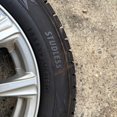 スタッドレスタイヤ155/65R14の画像