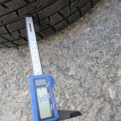 30系 アルファード バリ山 スタッドレスタイヤ アルミホイール 1台分 17インチの画像