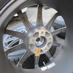 30系 アルファード バリ山 スタッドレスタイヤ アルミホイール 1台分 17インチの画像