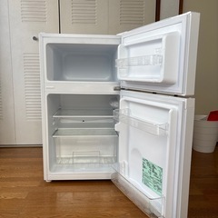 【受け渡し者決定】冷蔵庫　一人暮らしサイズの画像