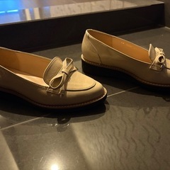 DIANA ダイアナ ほぼ新品 リボン ローファーの画像