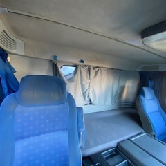 いすゞ ギガ 平ボディ 2009年式 71万km 車検ありの画像