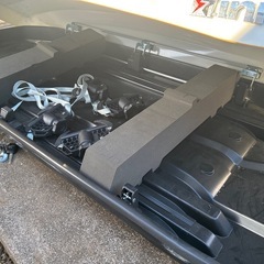 ルーフボックスルーフバー4本の画像