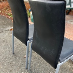 椅子　黒椅子　（1脚550円）の画像