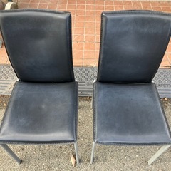椅子　黒椅子　（1脚550円）の画像