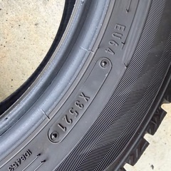 165/65R15ダンロップスタッドレスの画像