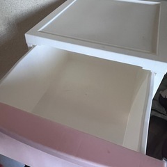 プラスチックチェストの画像