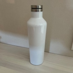 スパイス(Spice) CORKCICLE　水筒 真空断熱 ステンレスボトル CANTEEN ホワイト 保冷 保温 直飲み スクリューキャップ パッキン一体型 の画像
