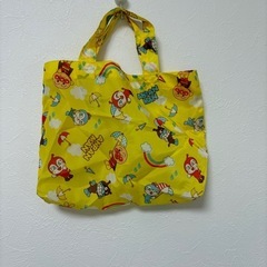 アンパンマンのレインコートの画像