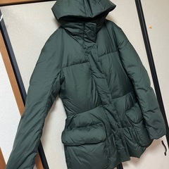 UNIQLO ユニクロ ＋J ジルサンダー ダウンシェイプドラインジャケット Lの画像