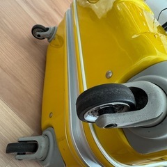 海外サイズ、キャリーケースの画像