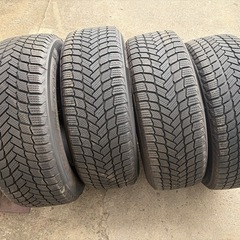 255/60R18 ミシュラン スタッドレス ホイルセット 18×8J 112 5穴 外車用 アウディ Q5の画像