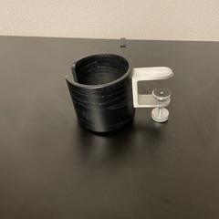 FLEXISPOT昇降式デスクの画像