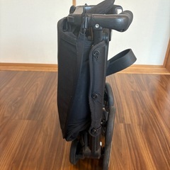 超コンパクト折りたたみベビーカー【超軽量】の画像