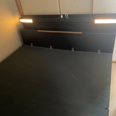 ニトリ　クイーンベッドフレームの画像