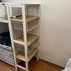収納棚の画像