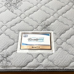 シモンズ セミダブル ベッドフレーム マットレス Beautyrest Newfitの画像