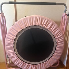 【即引渡OK】トランポリン/鉄棒/マット　ピンク　3点セット　の画像