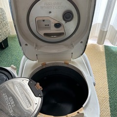 ジャンク品です　象印　炊飯器　5合炊き　の画像