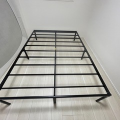 ダブルベッド　ベッドフレームの画像