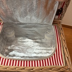 ピクニックバスケットの画像