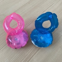 腕につけるおもちゃ　ディズニー　縁日の画像